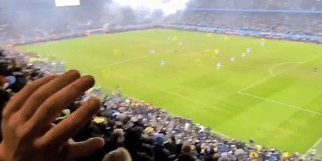 华体育官网最新版-【夜读】喝杯果汁被扣1英镑，伊布自传疯狂吐槽曼联