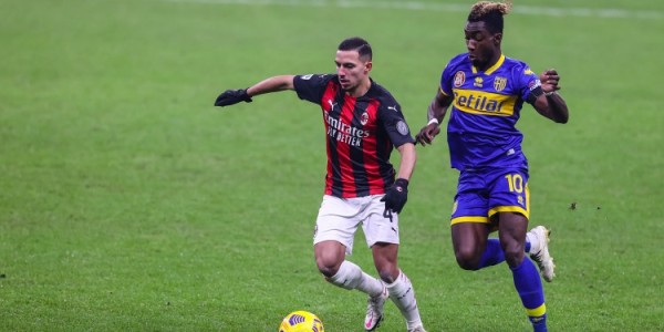 华体会(hth)网页版-记者透露：本纳塞尔买断条款仅1000万欧元，球员未来成焦点